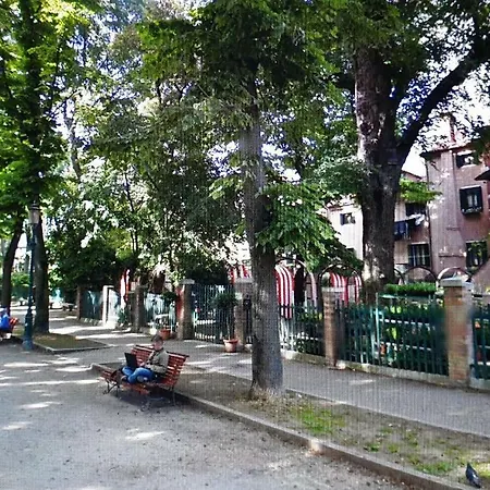 Giardini Biennale Apartment Venice